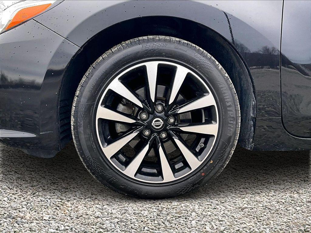 used 2018 Nissan Altima car, priced at $9,995