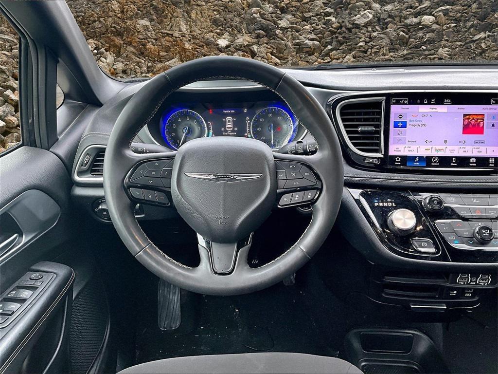 used 2022 Chrysler Pacifica car, priced at $16,995