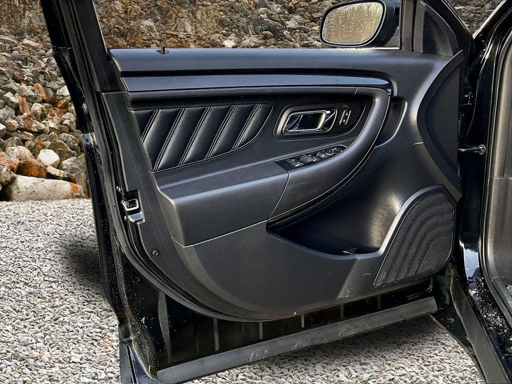 used 2015 Ford Taurus car, priced at $11,995