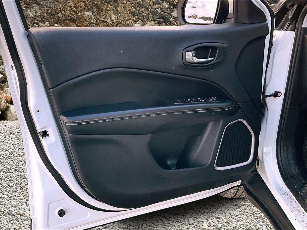 used 2018 Jeep Compass car, priced at $8,995