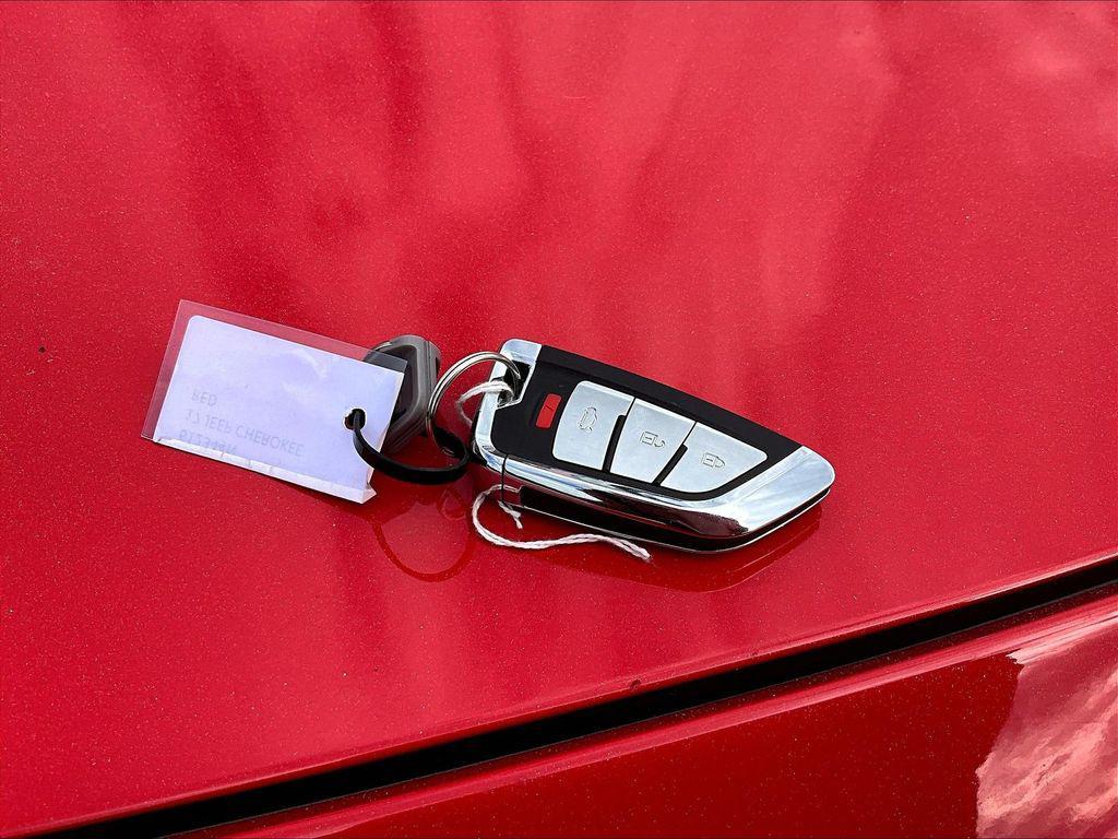 used 2017 Jeep Cherokee car, priced at $11,295