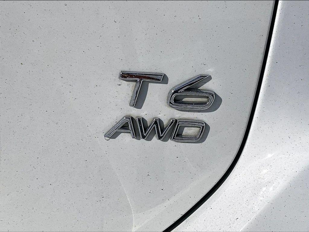 used 2016 Volvo XC60 car, priced at $12,495