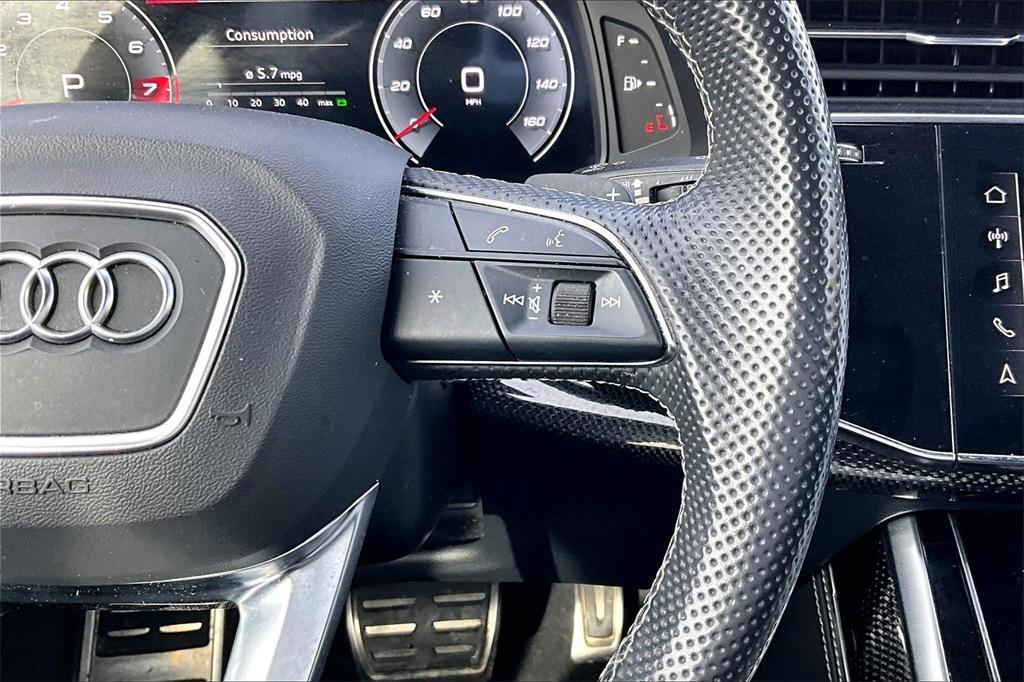 used 2022 Audi SQ7 car, priced at $40,995