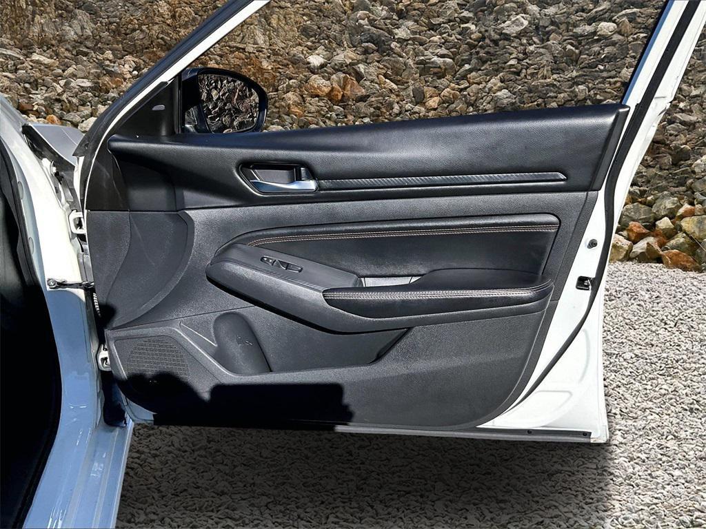 used 2021 Nissan Altima car, priced at $13,995