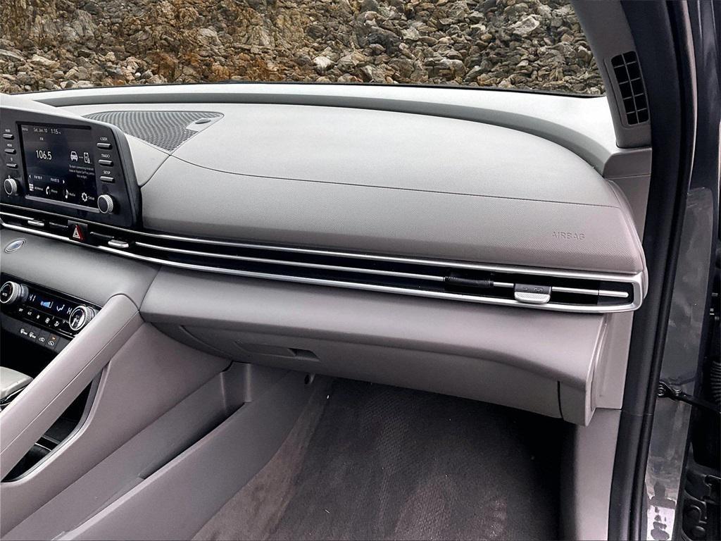 used 2025 Hyundai Elantra car, priced at $18,995