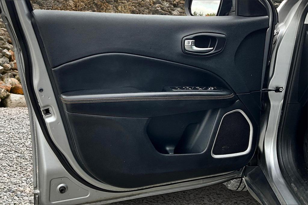 used 2019 Jeep Compass car, priced at $9,995