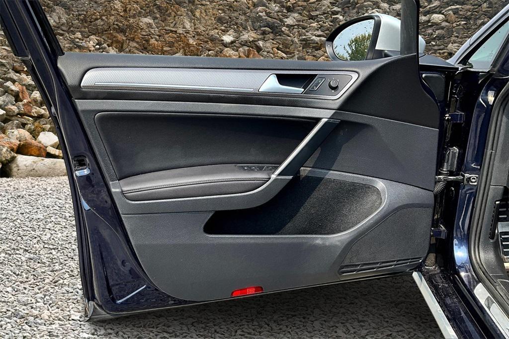 used 2017 Volkswagen Golf Alltrack car, priced at $7,495