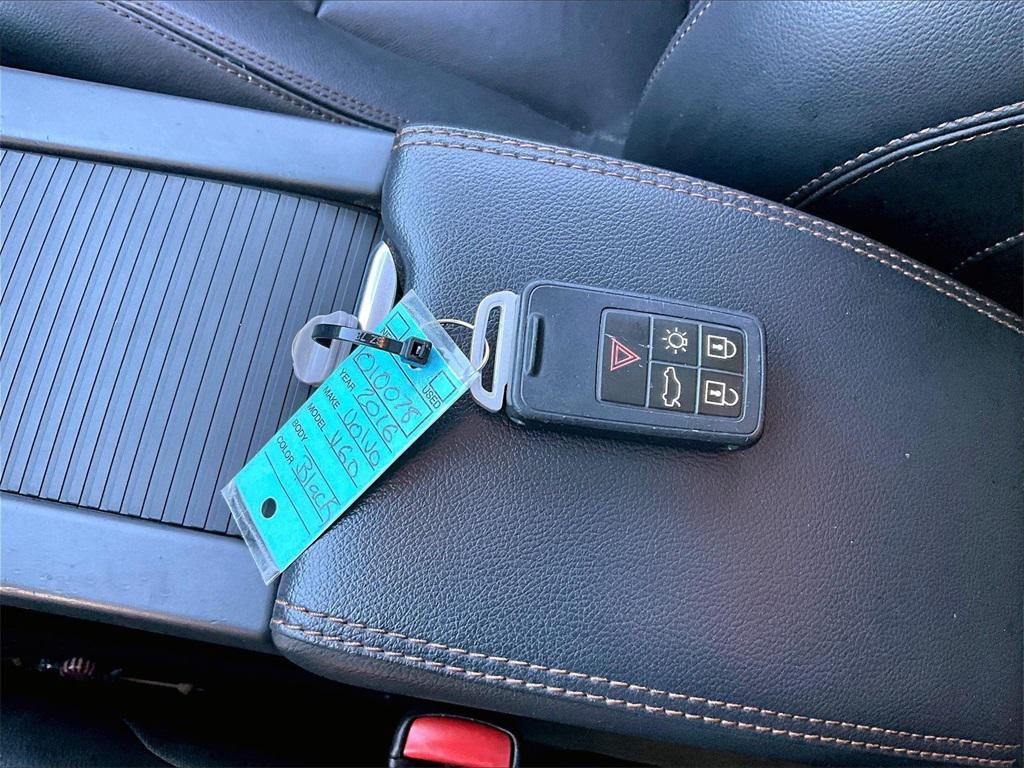 used 2016 Volvo V60 Cross Country car, priced at $8,995