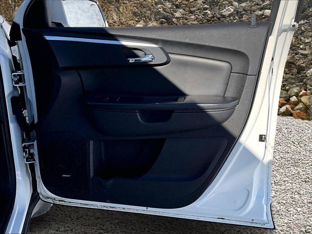 used 2012 Chevrolet Traverse car, priced at $6,995