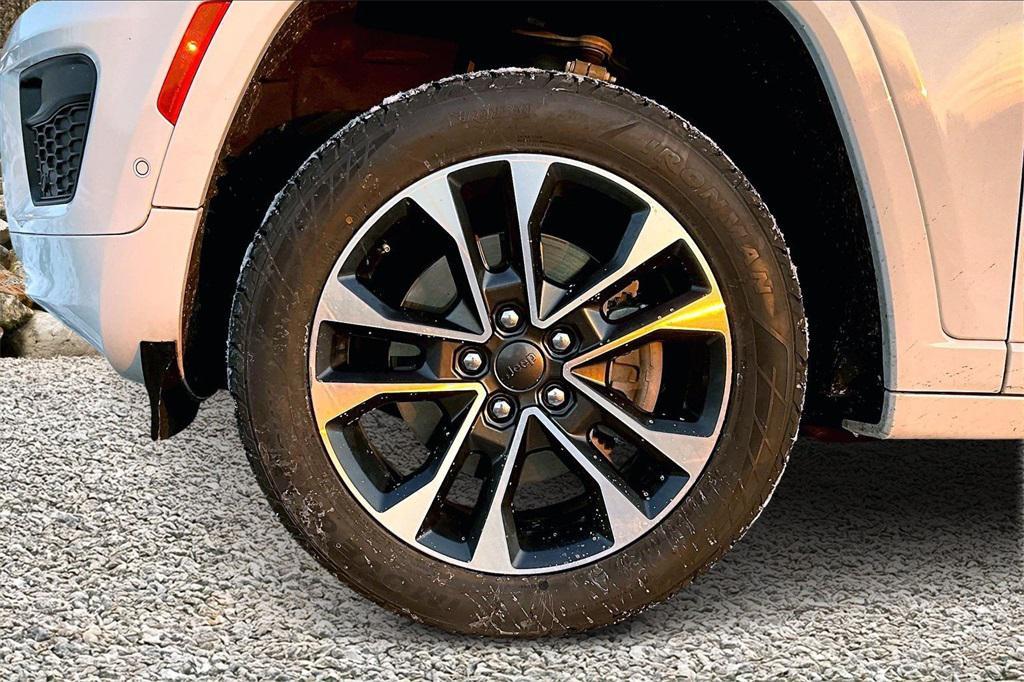 used 2023 Jeep Grand Cherokee L car, priced at $34,995