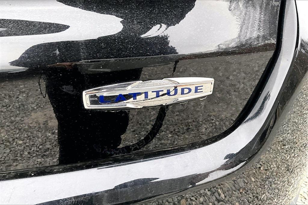 used 2018 Jeep Compass car, priced at $11,995