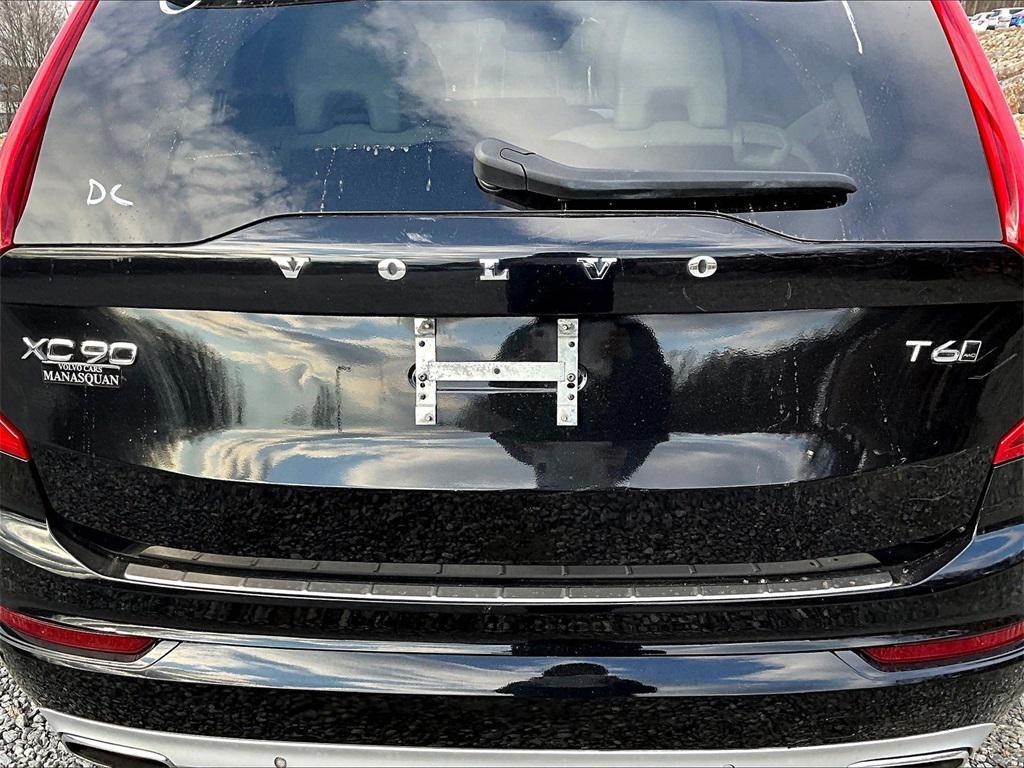 used 2021 Volvo XC90 car, priced at $28,495