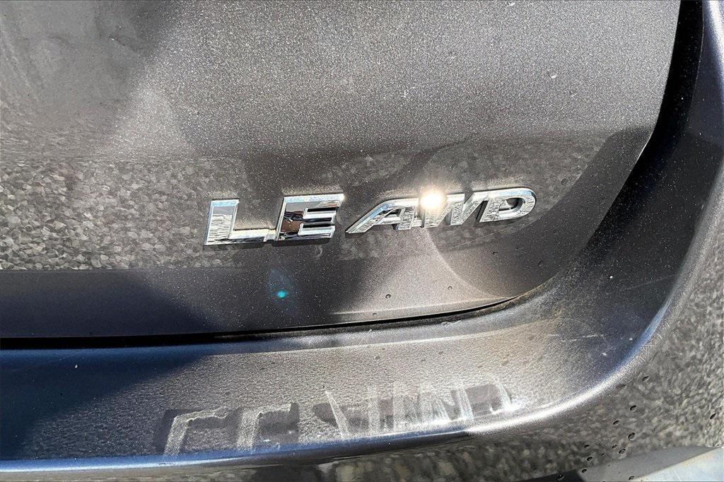 used 2015 Toyota Highlander car, priced at $11,995