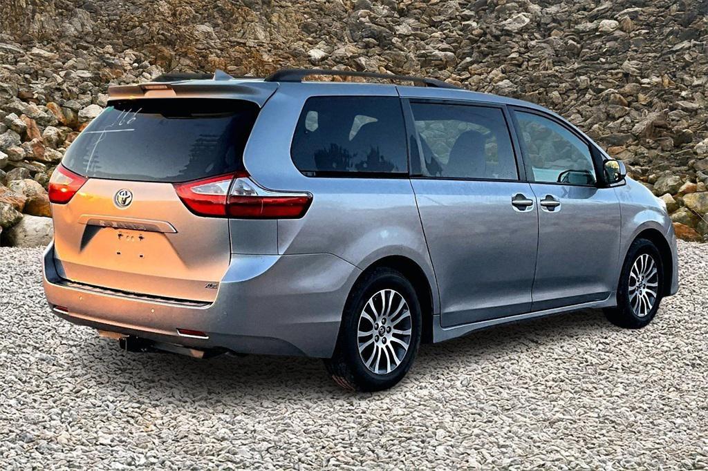 used 2018 Toyota Sienna car, priced at $19,995