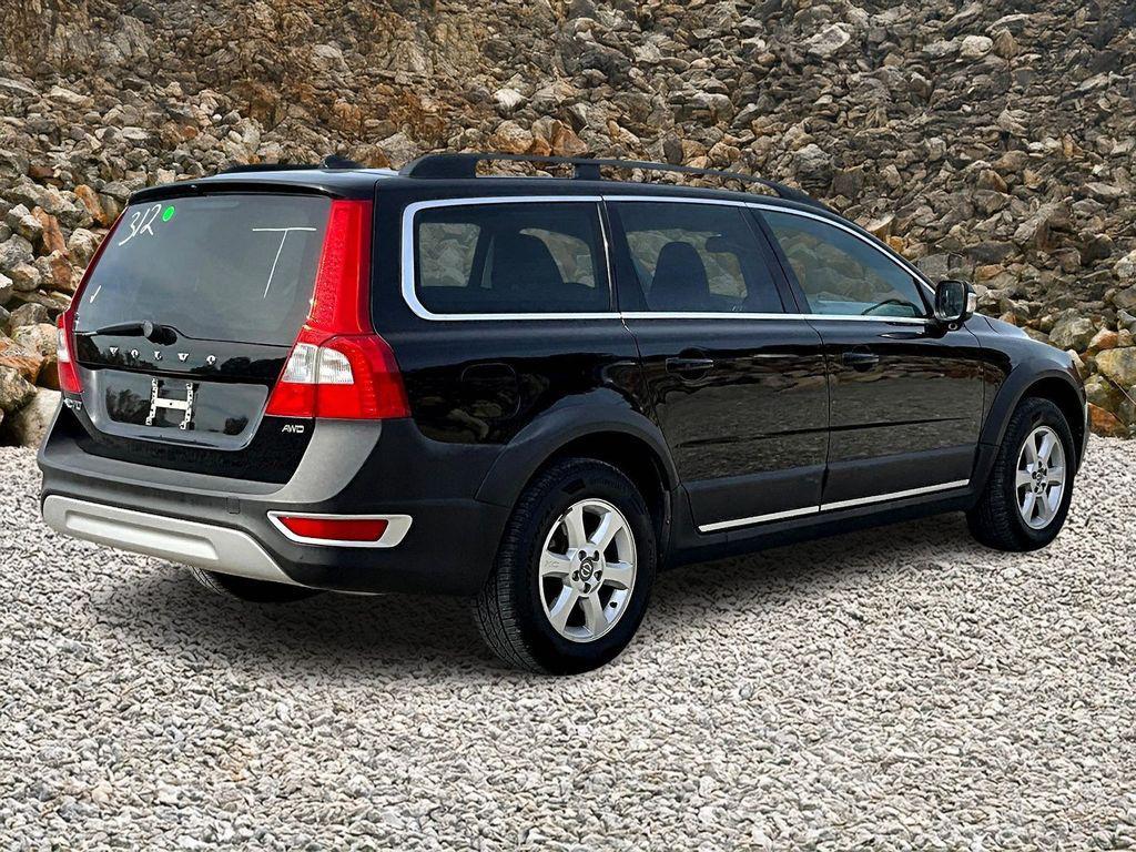 used 2013 Volvo XC70 car, priced at $7,995
