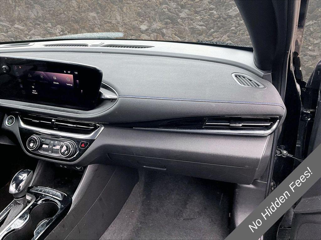 used 2025 Buick Envista car, priced at $22,985