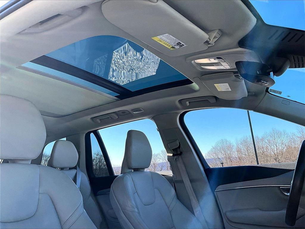 used 2023 Volvo XC90 car, priced at $26,995