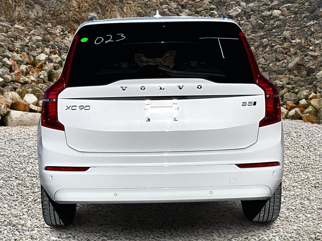 used 2023 Volvo XC90 car, priced at $26,995