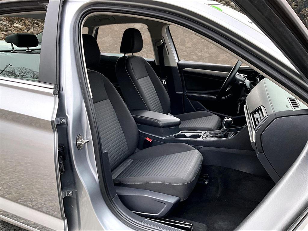 used 2024 Volkswagen Jetta car, priced at $17,995