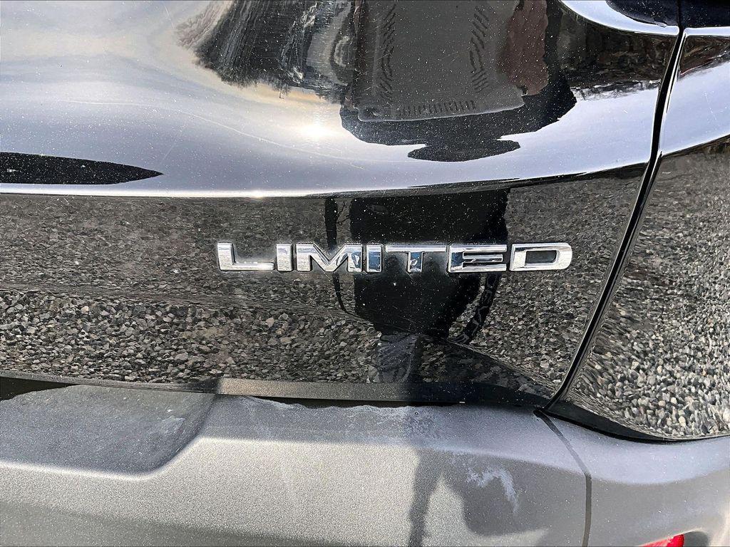 used 2022 Jeep Renegade car, priced at $16,995