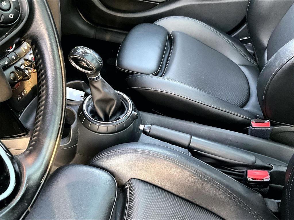 used 2016 MINI Hardtop car, priced at $8,995