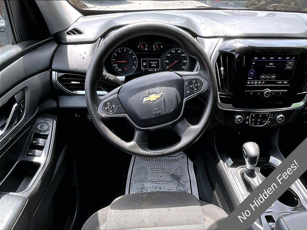 used 2021 Chevrolet Traverse car, priced at $23,985