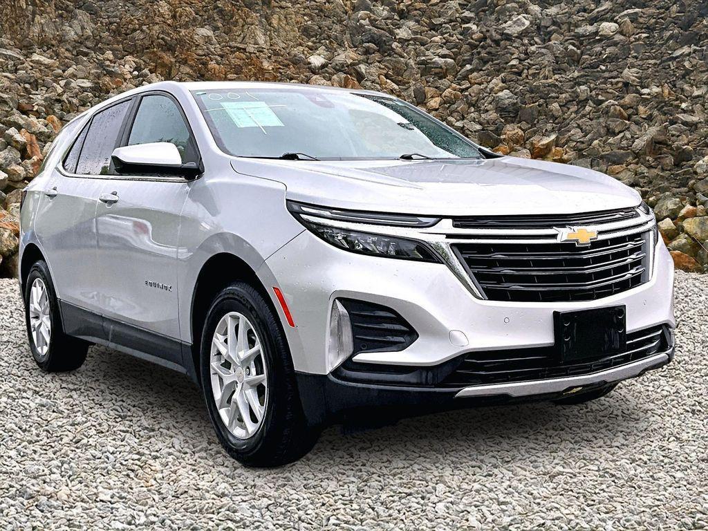 used 2022 Chevrolet Equinox car, priced at $16,995