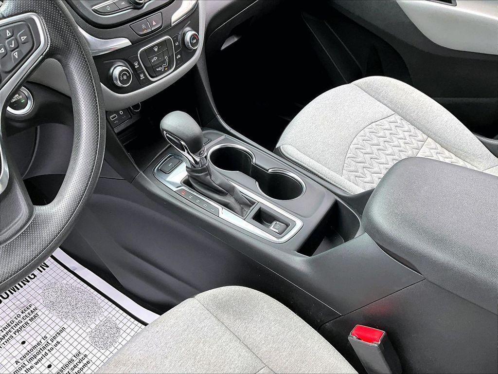 used 2022 Chevrolet Equinox car, priced at $16,995