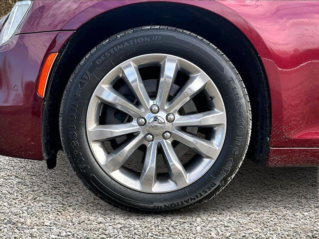 used 2018 Chrysler 300 car, priced at $12,995