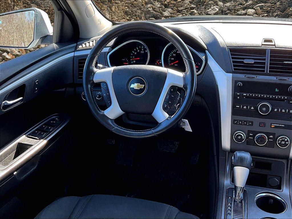 used 2012 Chevrolet Traverse car, priced at $7,995
