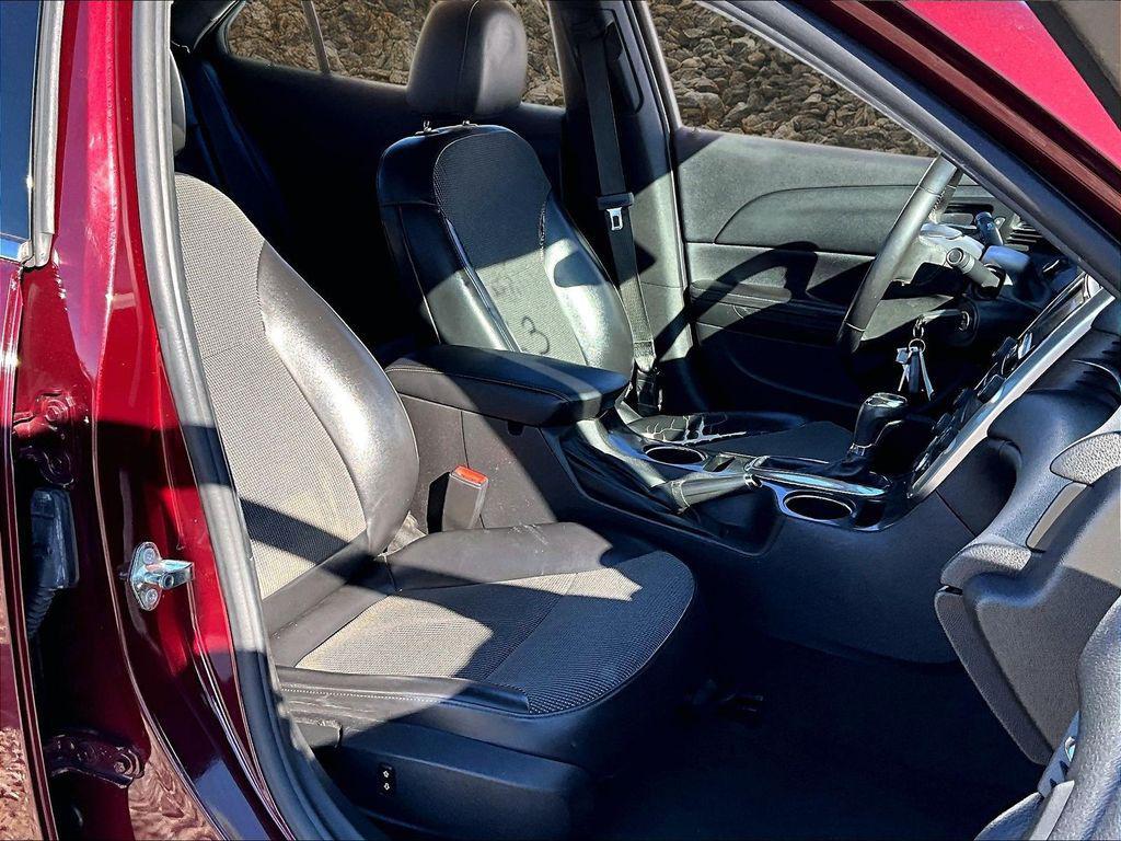 used 2015 Chevrolet Malibu car, priced at $7,995