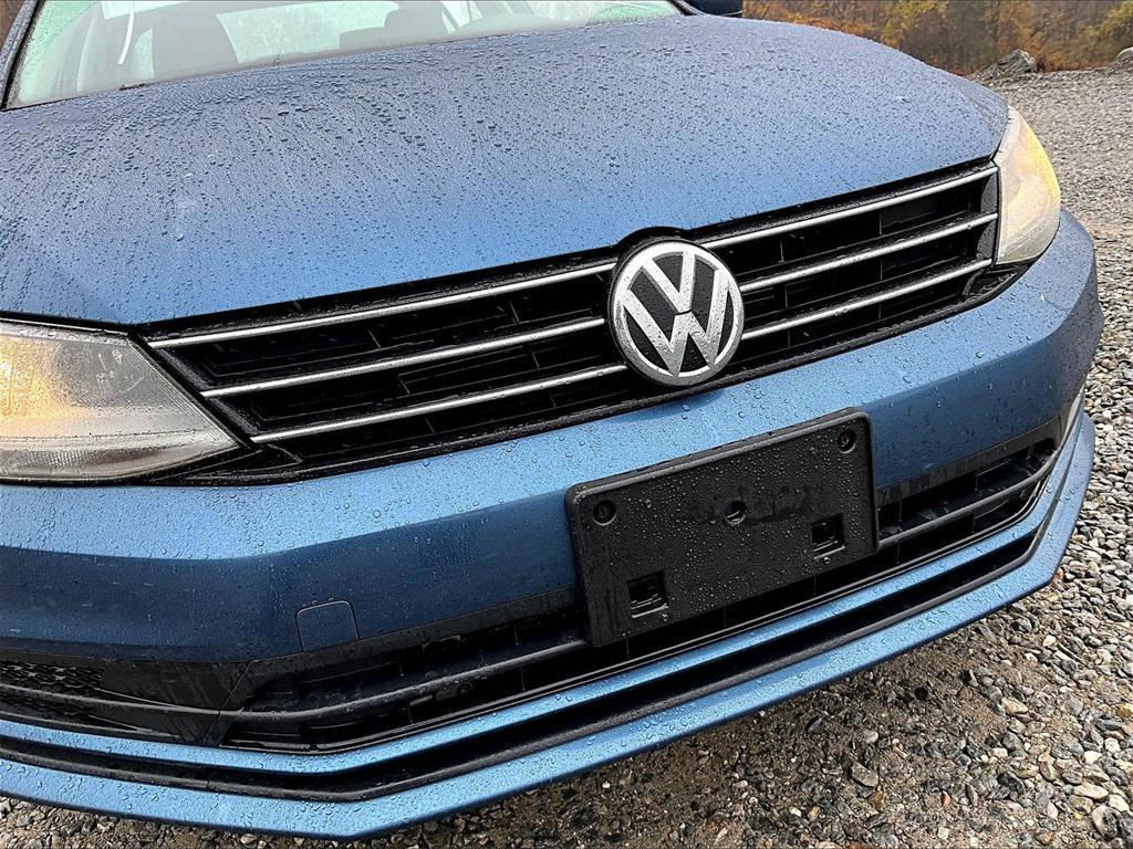 used 2017 Volkswagen Jetta car, priced at $6,495