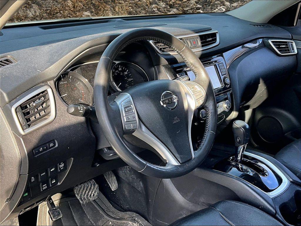 used 2015 Nissan Rogue car, priced at $5,995