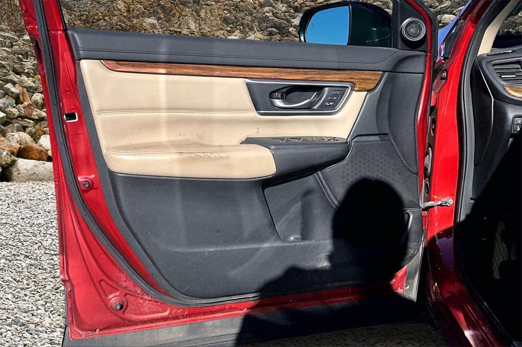 used 2017 Honda CR-V car, priced at $15,995