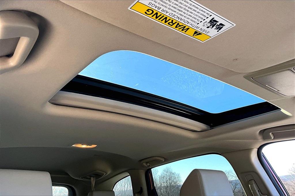 used 2017 Honda CR-V car, priced at $15,995