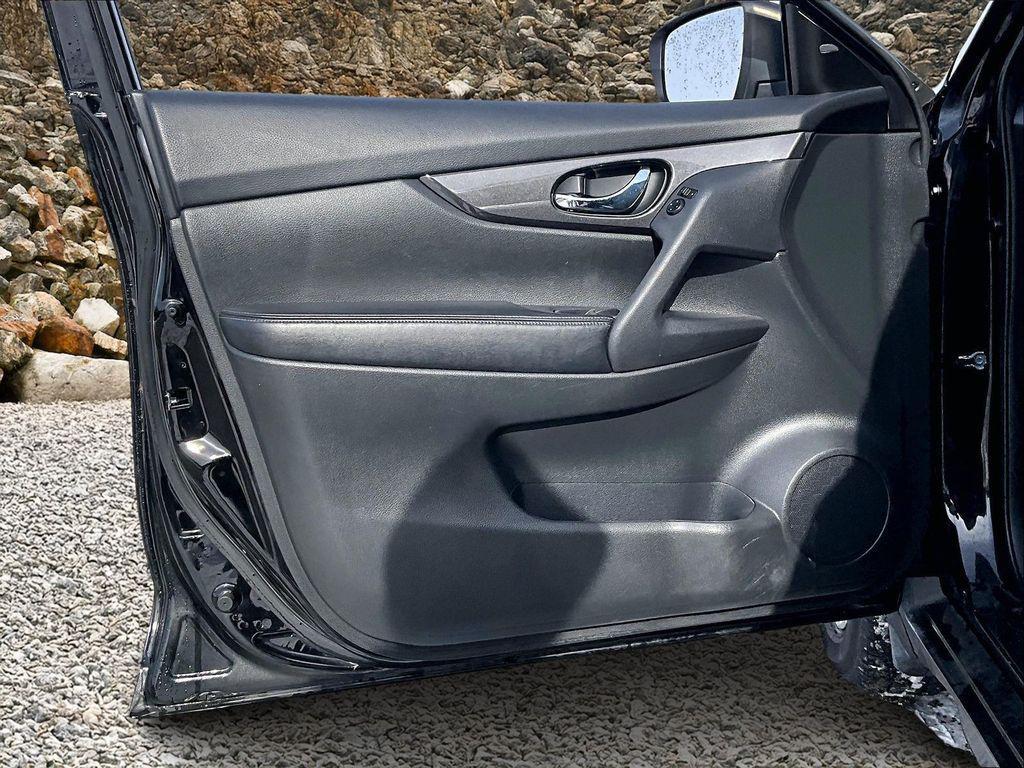 used 2018 Nissan Rogue car, priced at $11,995