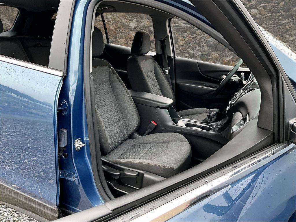 used 2024 Chevrolet Equinox car, priced at $16,995