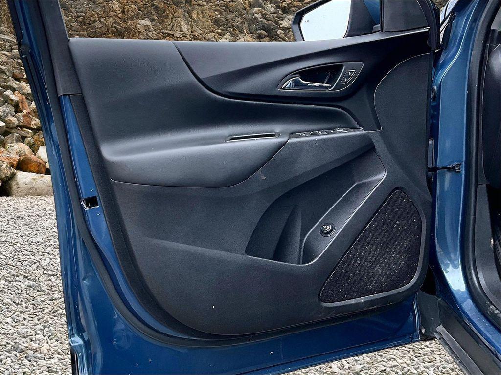 used 2024 Chevrolet Equinox car, priced at $16,995