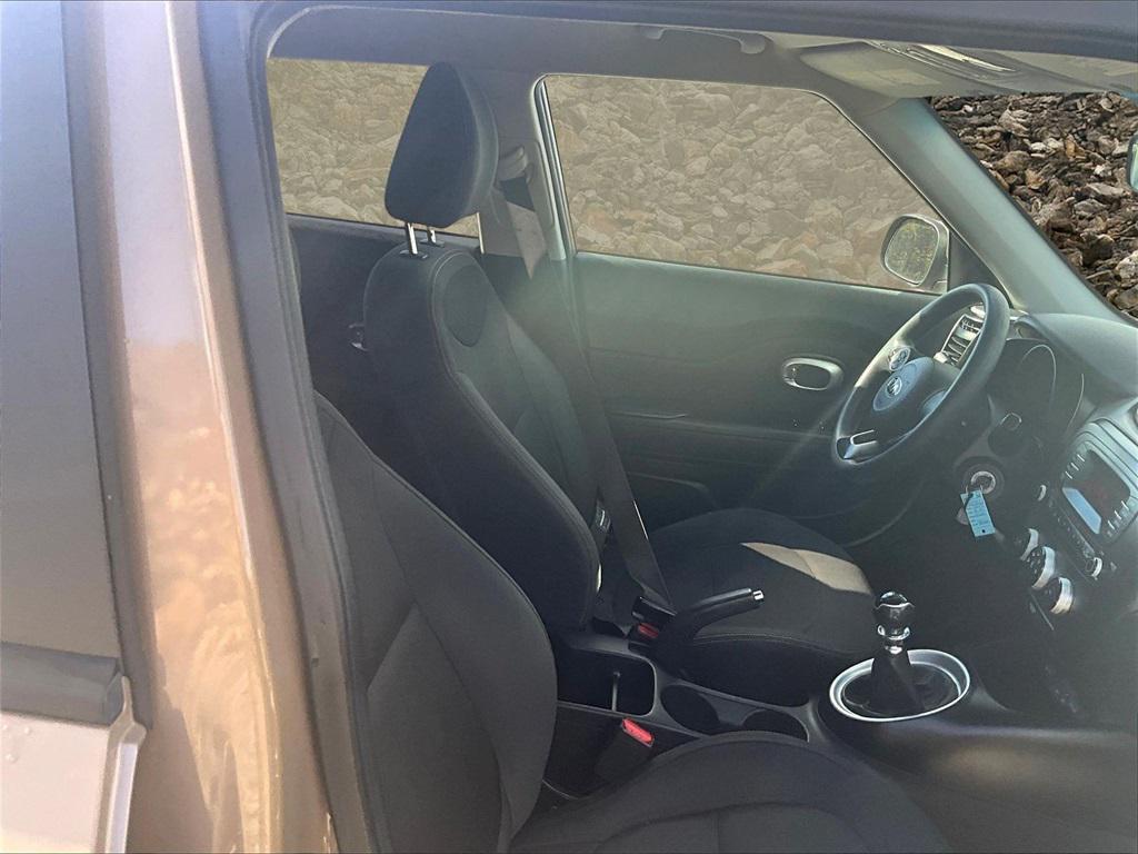 used 2015 Kia Soul car, priced at $5,995
