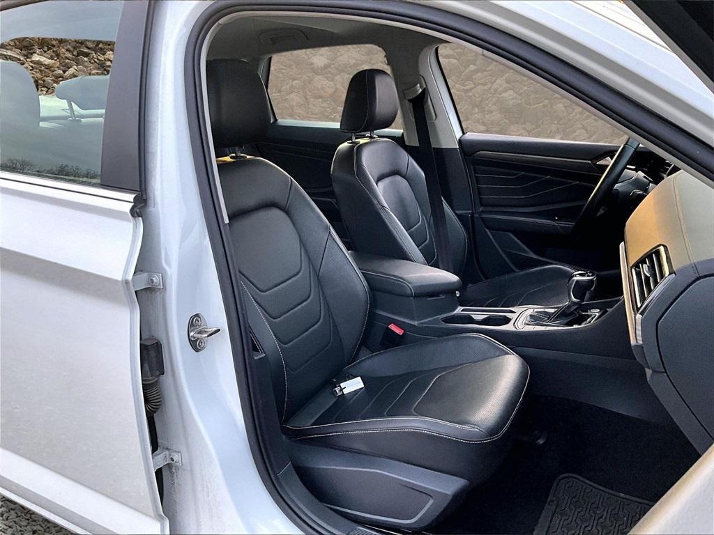 used 2022 Volkswagen Jetta car, priced at $17,995