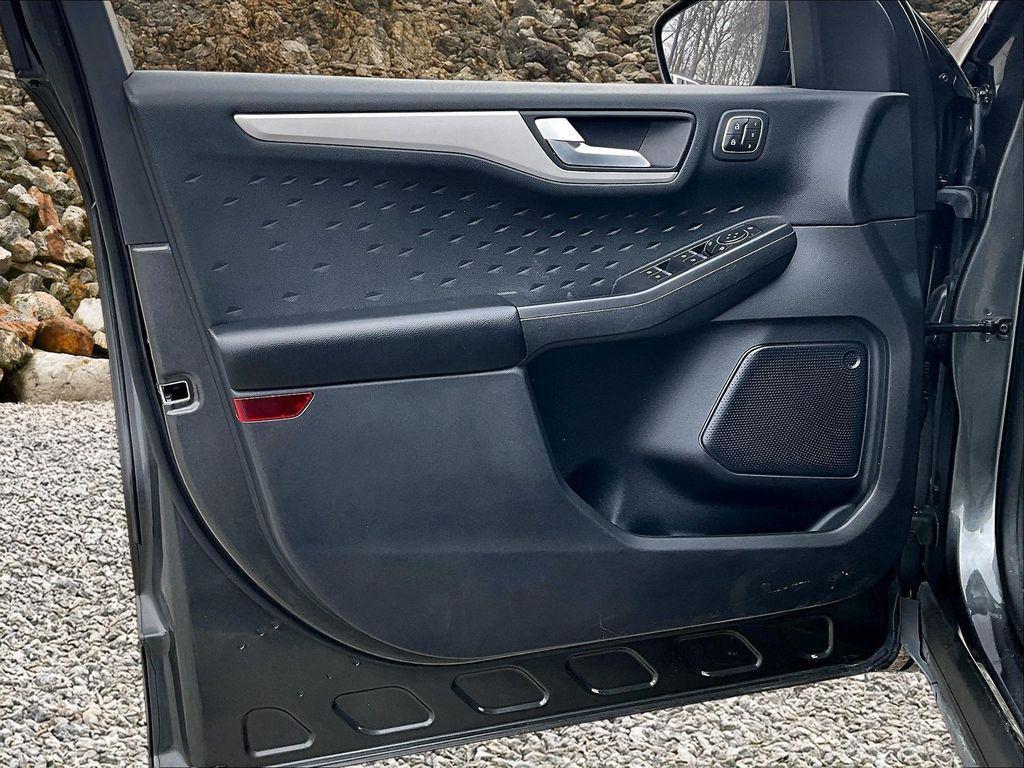 used 2020 Ford Escape car, priced at $15,424