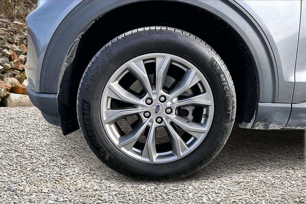 used 2021 Ford Explorer car, priced at $20,995