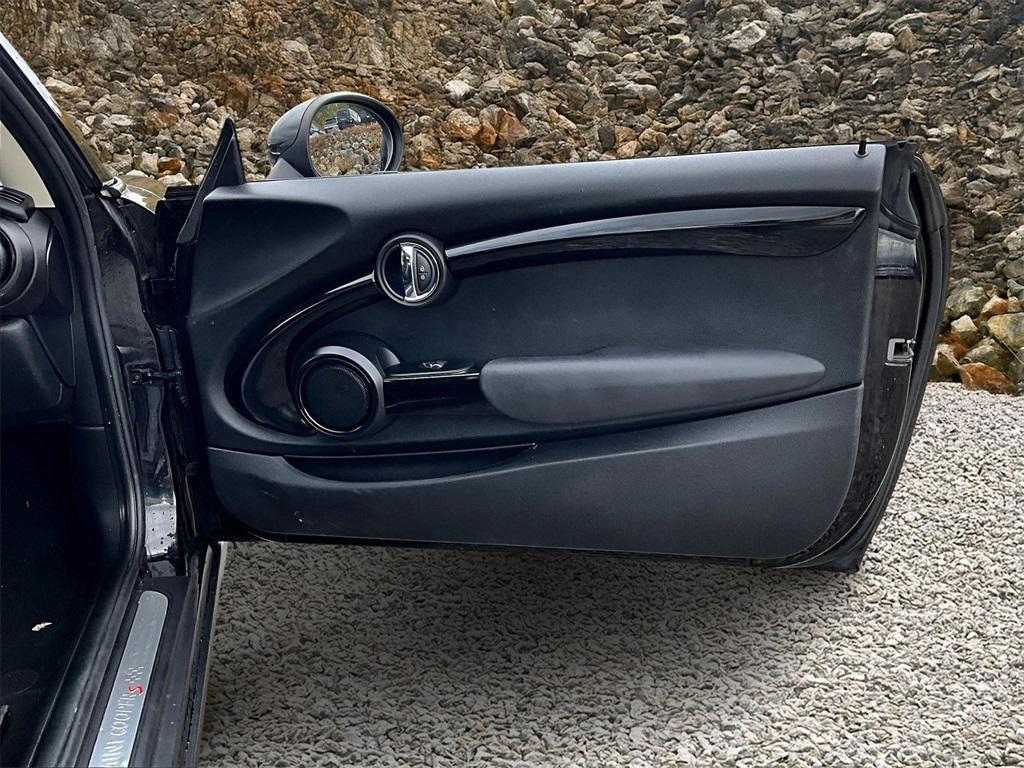 used 2019 MINI Hardtop car, priced at $11,995