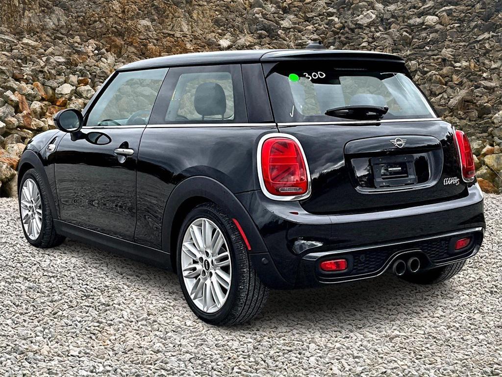 used 2019 MINI Hardtop car, priced at $11,995