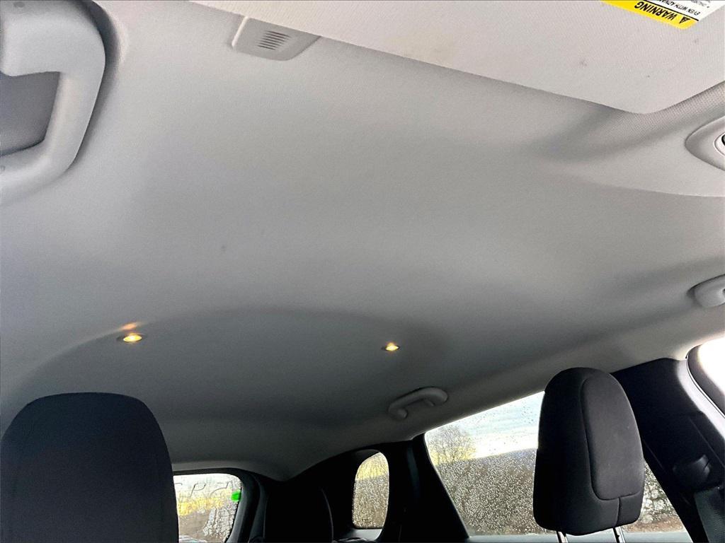 used 2019 Jeep Cherokee car, priced at $13,995