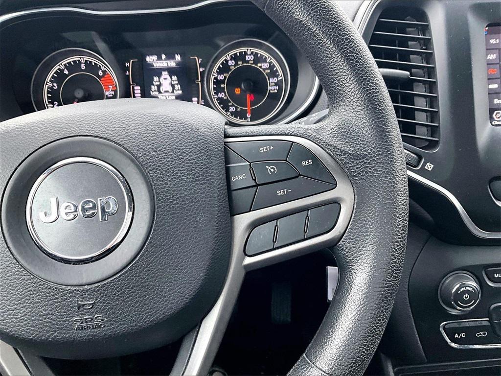 used 2019 Jeep Cherokee car, priced at $13,995