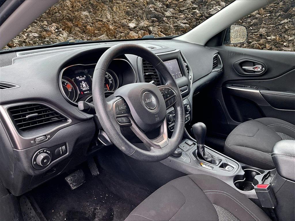 used 2019 Jeep Cherokee car, priced at $13,995