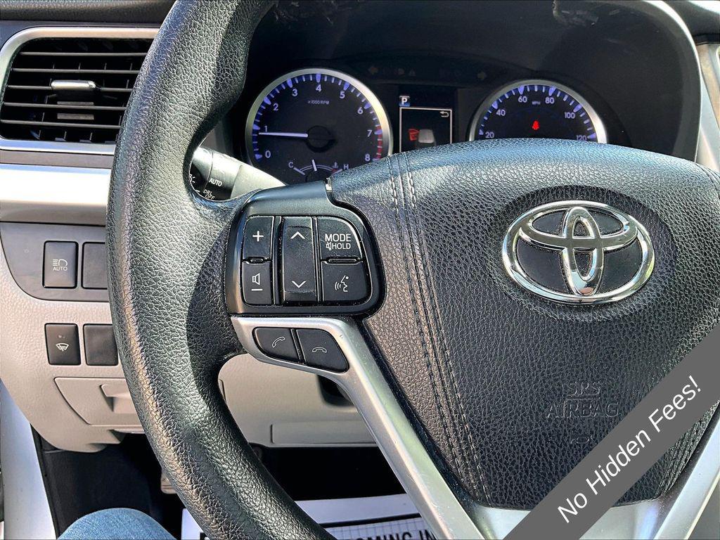 used 2018 Toyota Highlander car, priced at $18,985