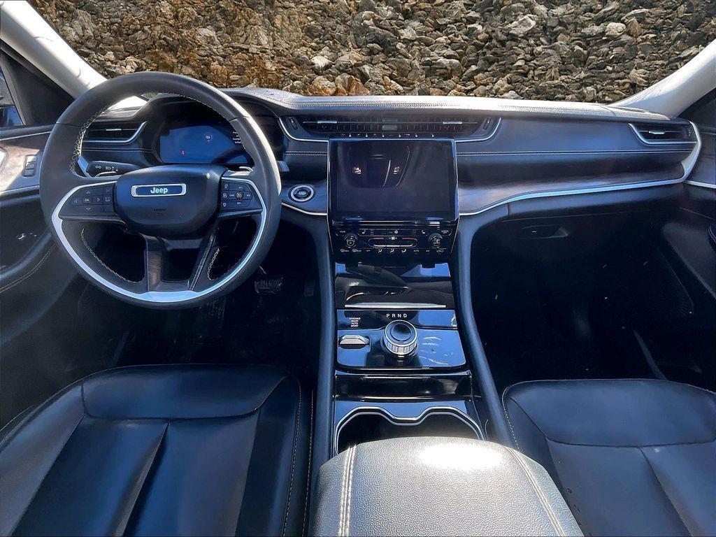 used 2023 Jeep Grand Cherokee car, priced at $27,995