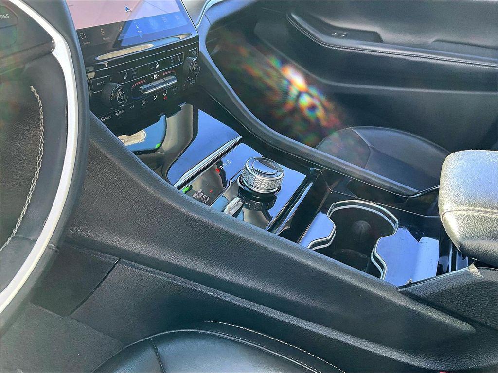 used 2023 Jeep Grand Cherokee car, priced at $27,995